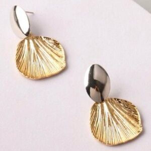 Mixed Metal Shell Earrings NEW